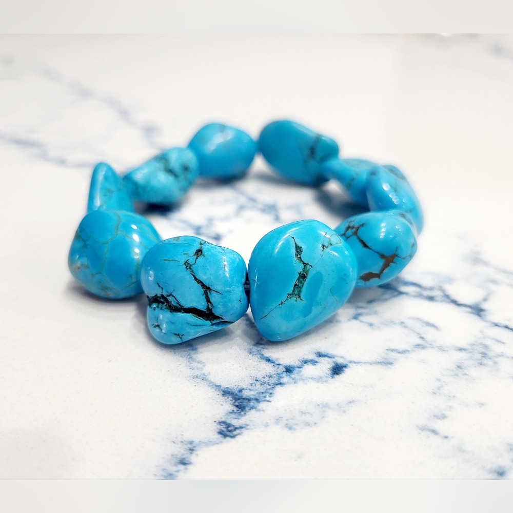 Turquoise Nugget Stretch Bracelet - Picture 11 of 13